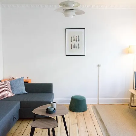 Perfect Flat For Location And Budget Lejlighed *